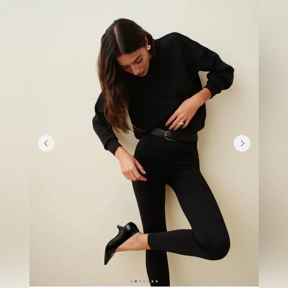 SPANXShape Black Ribbed Knit Leggings Small